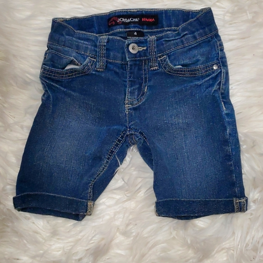 PRE-LOVED: JORDACHE BERMUDA  JEAN SHORTS